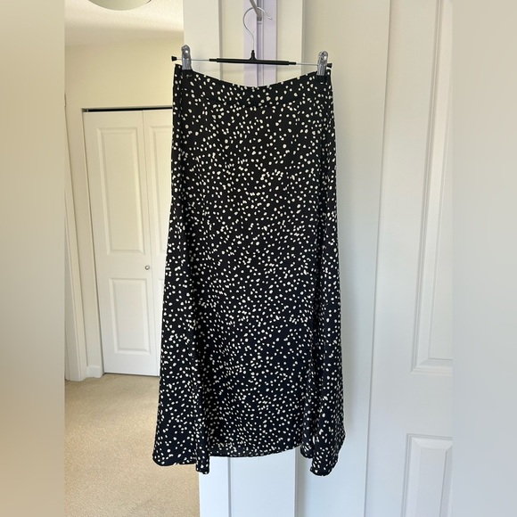 Arcadia Dresses & Skirts - Polka Dot Skirt w/ Slit